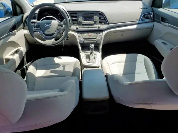 5NPD74LF3JH214358 2018 HYUNDAI ELANTRA - Image 8