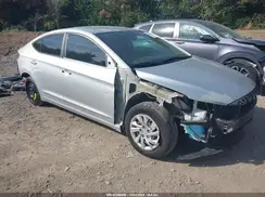 5NPD74LF3JH219804 2018 HYUNDAI ELANTRA