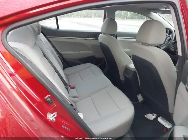 5NPD74LF3JH229023 2018 HYUNDAI ELANTRA - Image 8