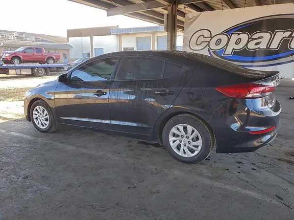 5NPD74LF3JH238367 2018 HYUNDAI ELANTRA - Image 2