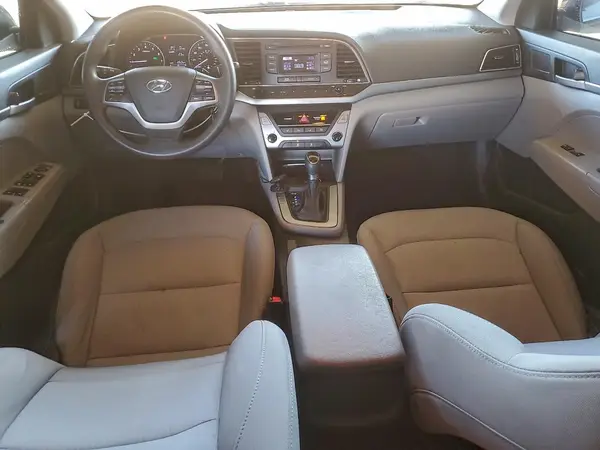 5NPD74LF3JH238367 2018 HYUNDAI ELANTRA - Image 8