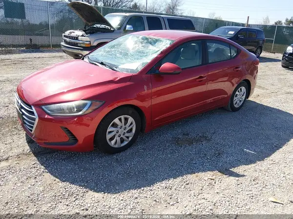 5NPD74LF3JH257257 2018 HYUNDAI ELANTRA - Image 2