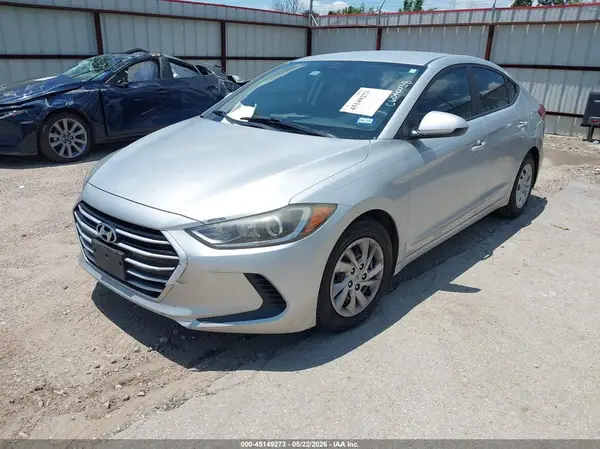5NPD74LF3JH260093 2018 HYUNDAI ELANTRA - Image 2