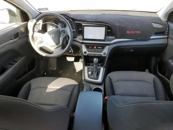 5NPD74LF3JH262104 2018 HYUNDAI ELANTRA - Image 8
