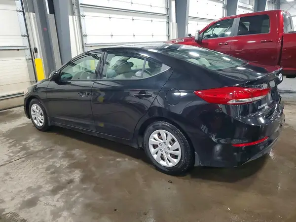 5NPD74LF3JH263138 2018 HYUNDAI ELANTRA - Image 2