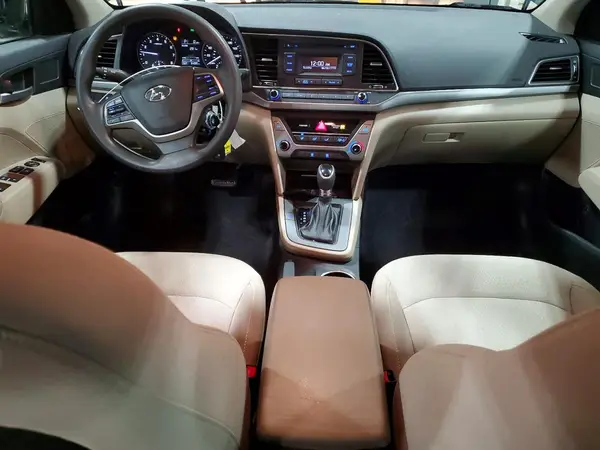 5NPD74LF3JH263138 2018 HYUNDAI ELANTRA - Image 8