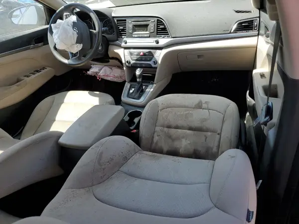 5NPD74LF3JH264371 2018 HYUNDAI ELANTRA - Image 8