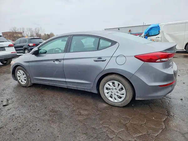 5NPD74LF3JH266203 2018 HYUNDAI ELANTRA - Image 2