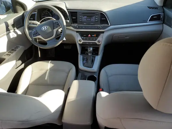 5NPD74LF3JH271224 2018 HYUNDAI ELANTRA - Image 8