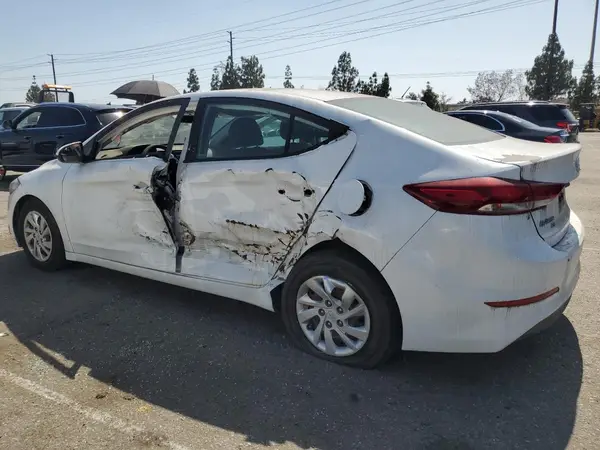 5NPD74LF3JH279128 2018 HYUNDAI ELANTRA - Image 2