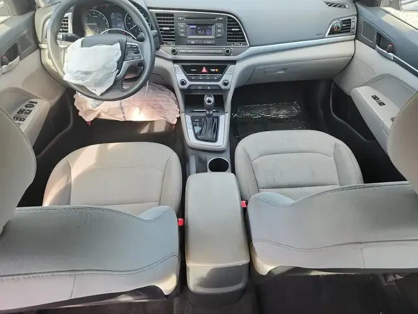 5NPD74LF3JH282160 2018 HYUNDAI ELANTRA - Image 8