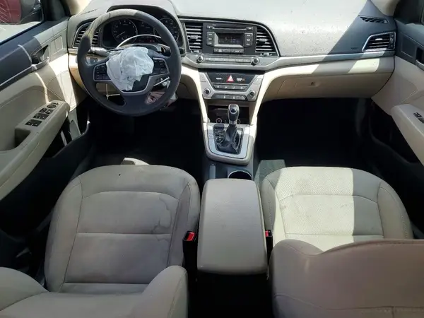 5NPD74LF3JH285656 2018 HYUNDAI ELANTRA - Image 8