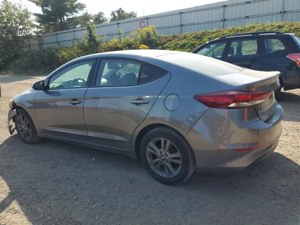 5NPD74LF3JH287245 2018 HYUNDAI ELANTRA - Image 2