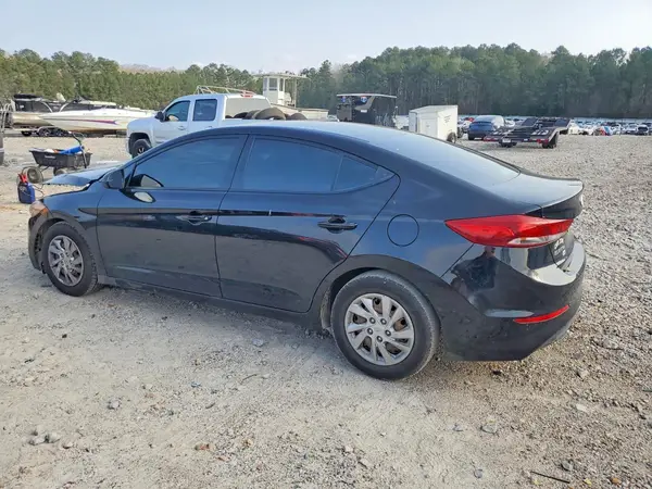 5NPD74LF3JH303539 2018 HYUNDAI ELANTRA - Image 2