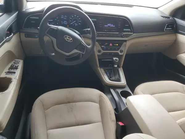 5NPD74LF3JH303685 2018 HYUNDAI ELANTRA - Image 8