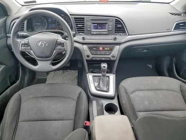 5NPD74LF3JH307722 2018 HYUNDAI ELANTRA - Image 8