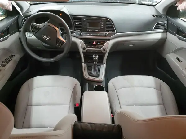 5NPD74LF3JH312368 2018 HYUNDAI ELANTRA - Image 8