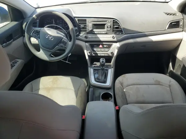 5NPD74LF3JH317327 2018 HYUNDAI ELANTRA - Image 8