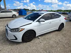 5NPD74LF3JH328151 2018 HYUNDAI ELANTRA