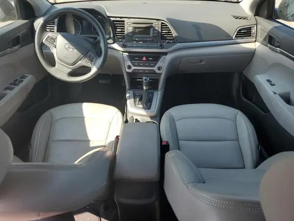 5NPD74LF3JH329042 2018 HYUNDAI ELANTRA - Image 8