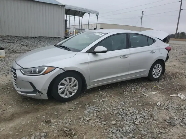 5NPD74LF3JH333740 2018 HYUNDAI ELANTRA - Image 1