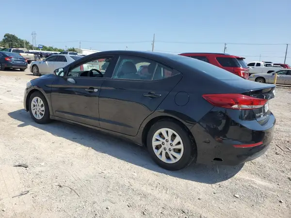 5NPD74LF3JH350067 2018 HYUNDAI ELANTRA - Image 2