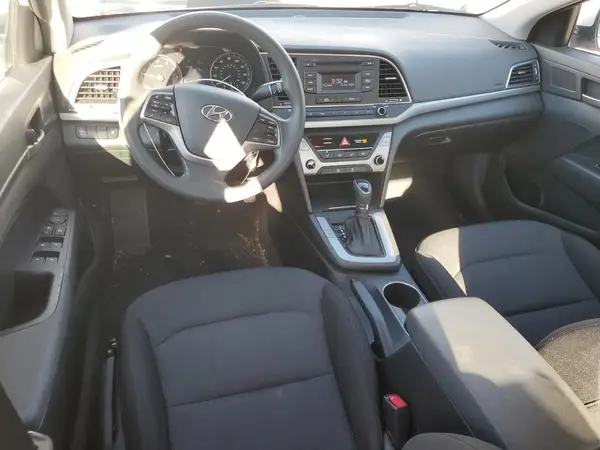 5NPD74LF3JH352028 2018 HYUNDAI ELANTRA - Image 8
