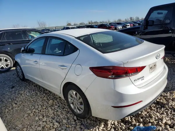 5NPD74LF3JH354409 2018 HYUNDAI ELANTRA - Image 2
