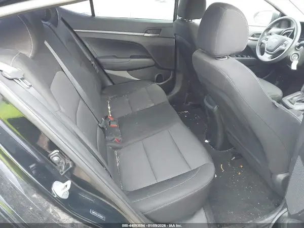 5NPD74LF3JH354524 2018 HYUNDAI ELANTRA - Image 8