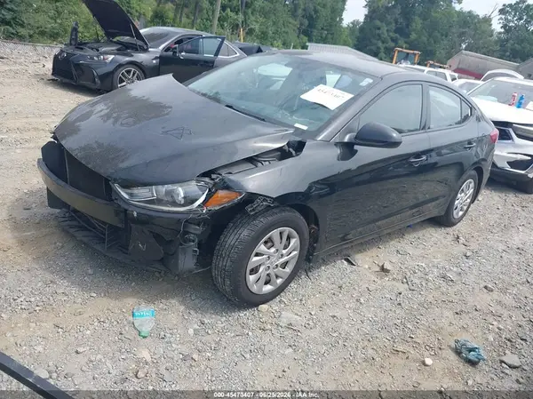 5NPD74LF3JH359674 2018 HYUNDAI ELANTRA - Image 2