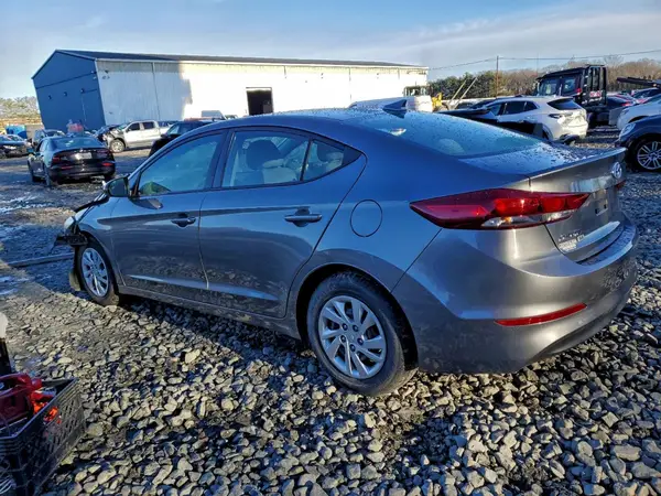 5NPD74LF3JH368424 2018 HYUNDAI ELANTRA - Image 2