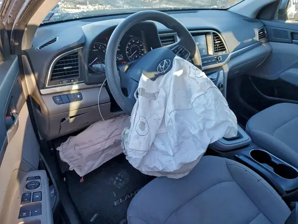 5NPD74LF3JH368424 2018 HYUNDAI ELANTRA - Image 8