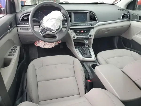 5NPD74LF3JH368780 2018 HYUNDAI ELANTRA - Image 8