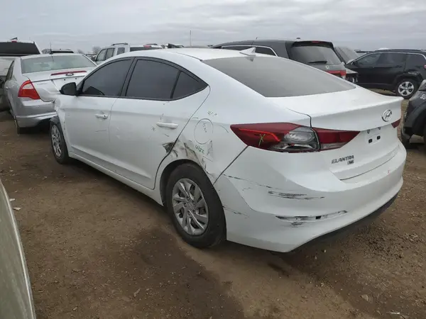 5NPD74LF3JH375938 2018 HYUNDAI ELANTRA - Image 2