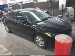 5NPD74LF3JH383134 2018 HYUNDAI ELANTRA