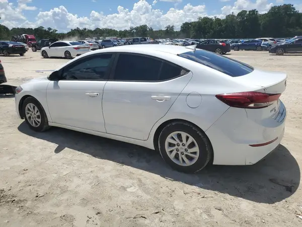 5NPD74LF3JH384168 2018 HYUNDAI ELANTRA - Image 2