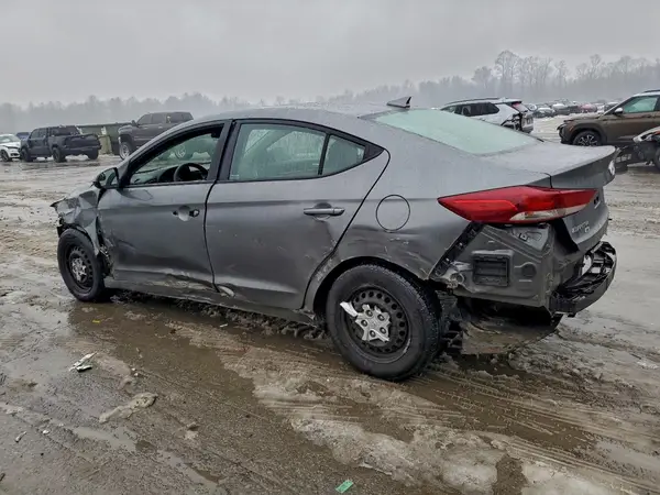 5NPD74LF3JH385563 2018 HYUNDAI ELANTRA - Image 2