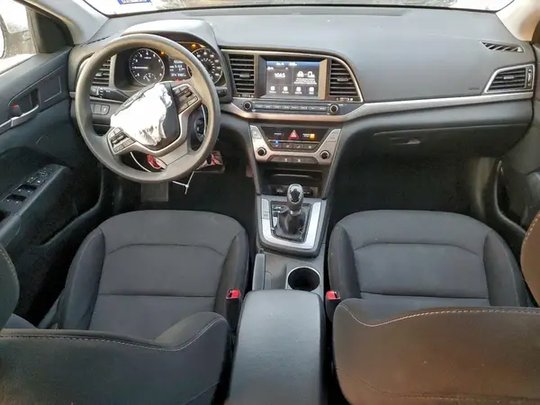5NPD74LF3JH386924 2018 HYUNDAI ELANTRA - Image 8