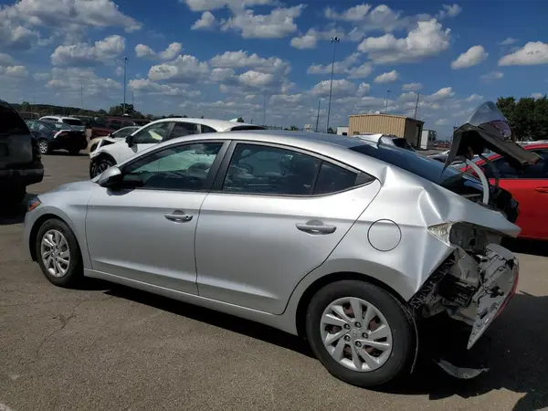 5NPD74LF3JH389774 2018 HYUNDAI ELANTRA - Image 2