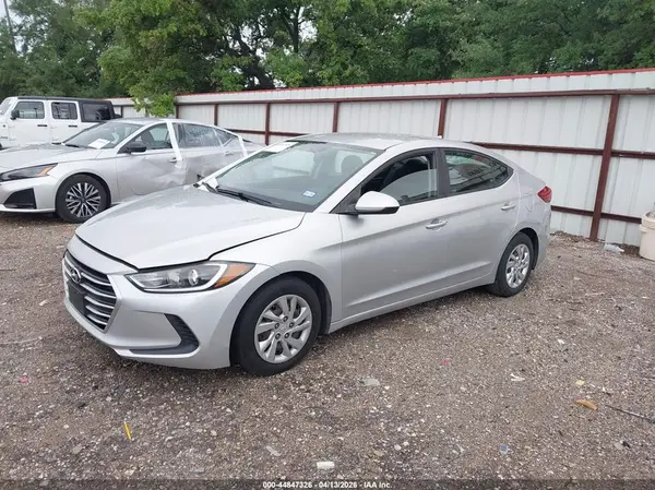 5NPD74LF3JH395705 2018 HYUNDAI ELANTRA - Image 2