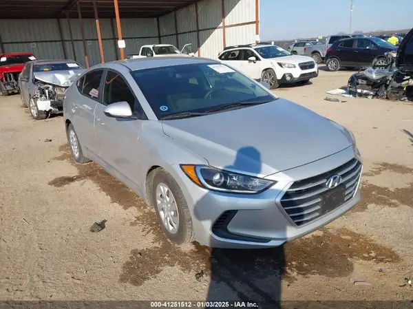 5NPD74LF3JH397082 2018 HYUNDAI ELANTRA - Image 1