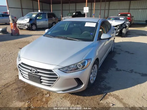 5NPD74LF3JH397082 2018 HYUNDAI ELANTRA - Image 2