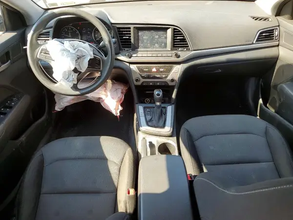 5NPD74LF3JH400000 2018 HYUNDAI ELANTRA - Image 8