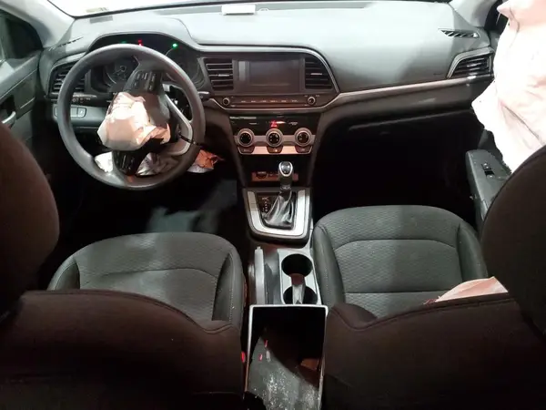 5NPD74LF3KH421639 2019 HYUNDAI ELANTRA - Image 8