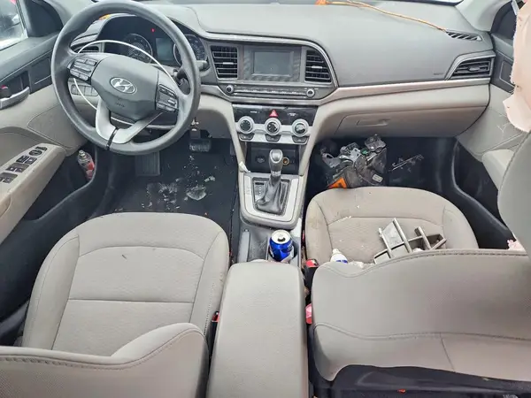 5NPD74LF3KH424864 2019 HYUNDAI ELANTRA - Image 8