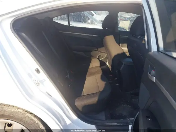 5NPD74LF3KH429790 2019 HYUNDAI ELANTRA - Image 8
