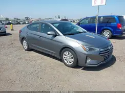 5NPD74LF3KH429840 2019 HYUNDAI ELANTRA