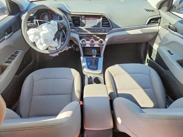 5NPD74LF3KH430051 2019 HYUNDAI ELANTRA - Image 8