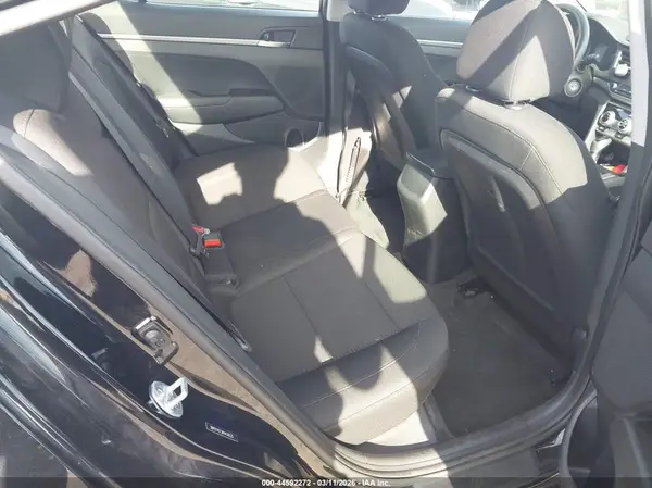 5NPD74LF3KH430535 2019 HYUNDAI ELANTRA - Image 8