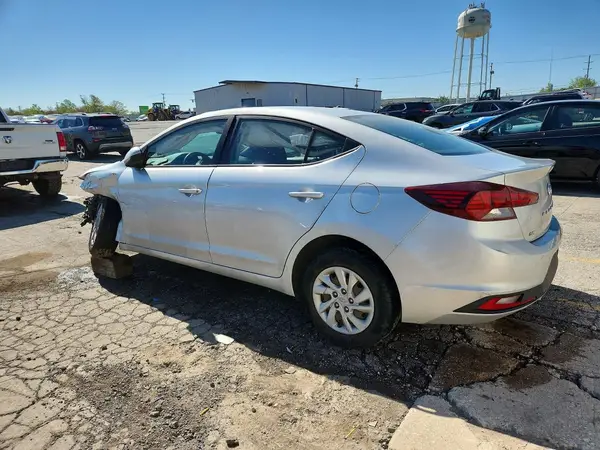 5NPD74LF3KH433323 2019 HYUNDAI ELANTRA - Image 2